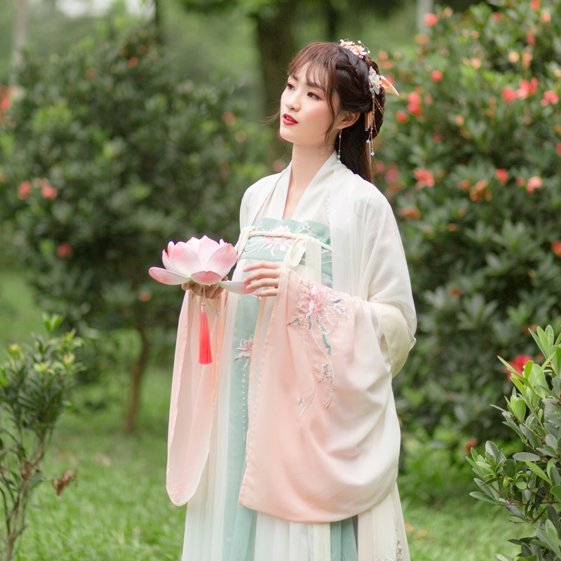 相思醉汉元素原创对襟汉服绣花拼接齐胸儒裙数码印花大袖衫披帛套